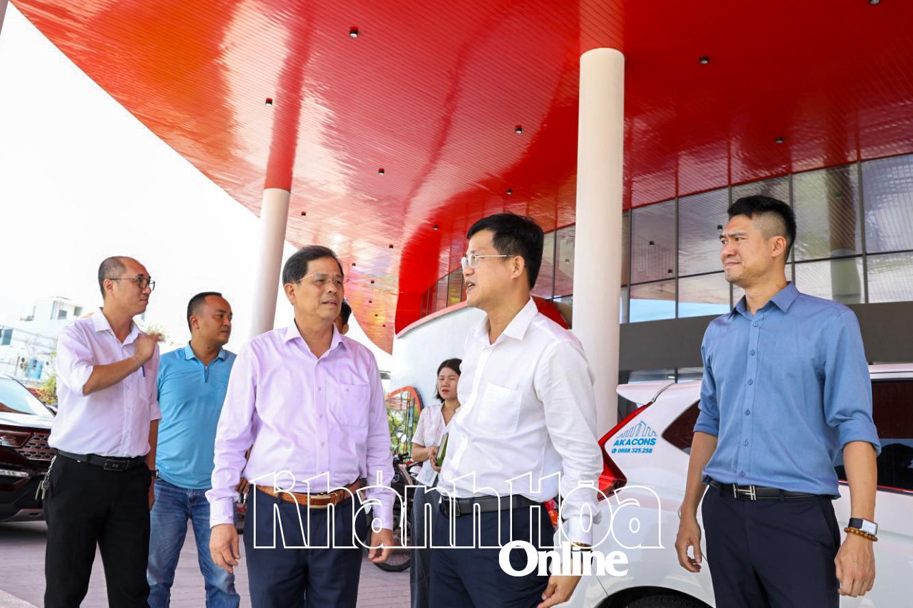 VIDEO: Chủ tịch UBND tỉnh Nguyễn Tấn Tuân kiểm tra tiến độ hoàn thiện công trình Cung Văn hóa thiếu nhi tỉnh